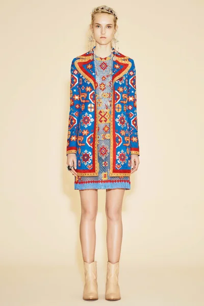 Look 14